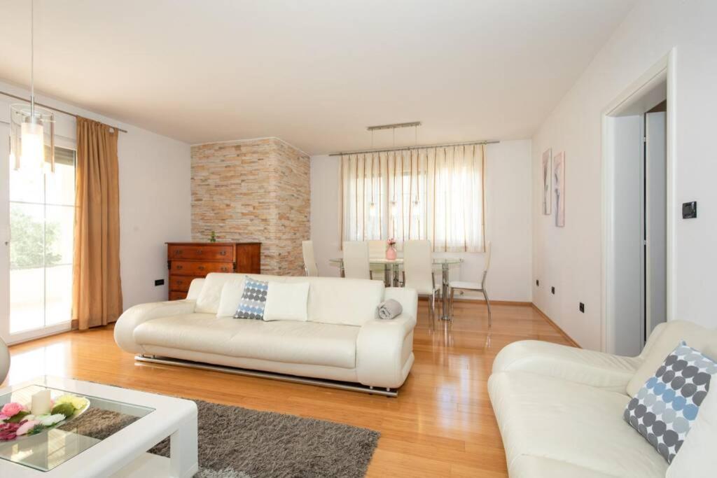 Apartment Natali Punat- Free Parking On Premises Extérieur photo