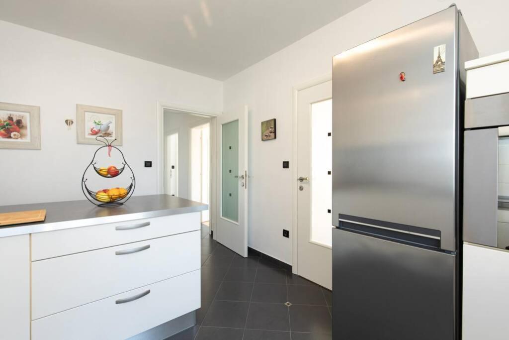 Apartment Natali Punat- Free Parking On Premises Extérieur photo